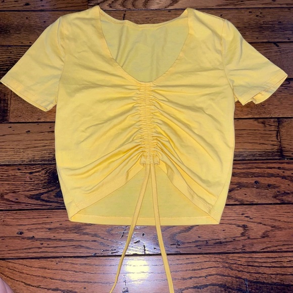size xs SHIEN yellow crop tie top - Picture 1 of 3